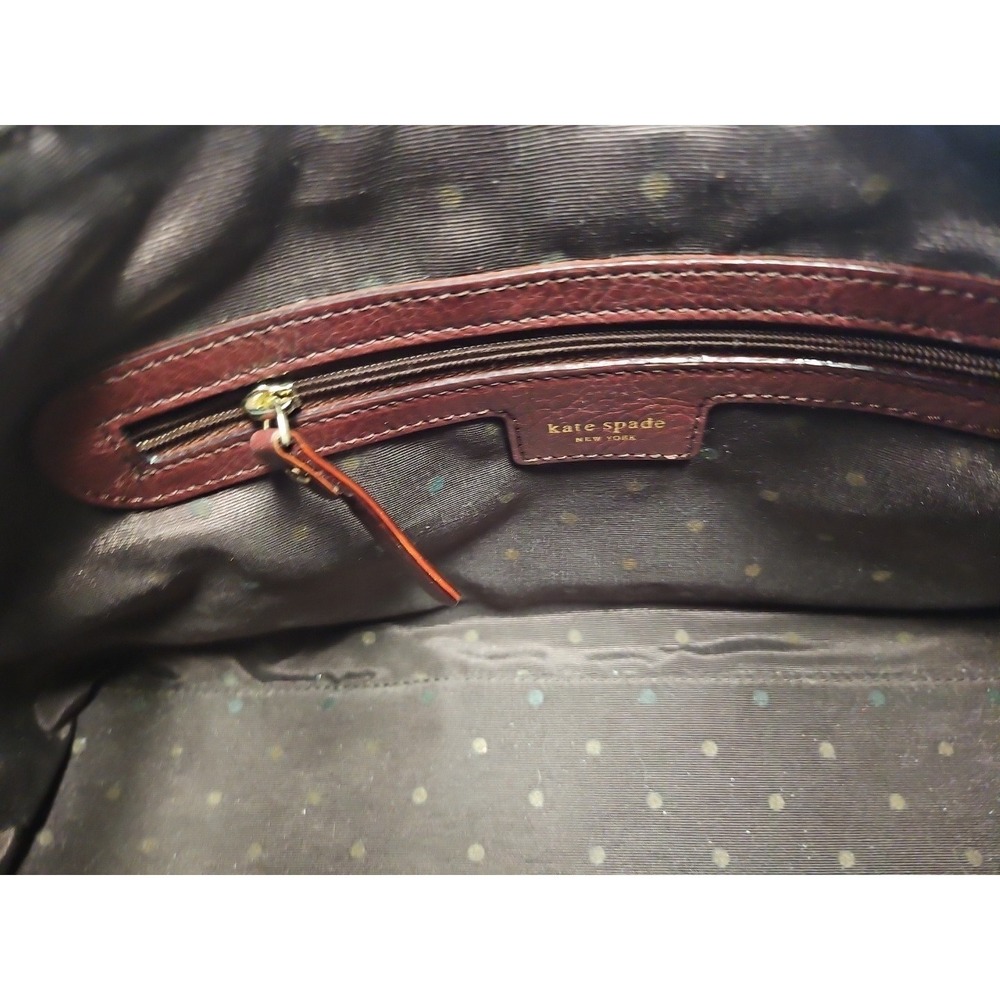 KATE SPADE GLOSSY PATENT LEATHER Med. BAG PURSE Black with Reddish Brown Corners - Picture 7 of 9